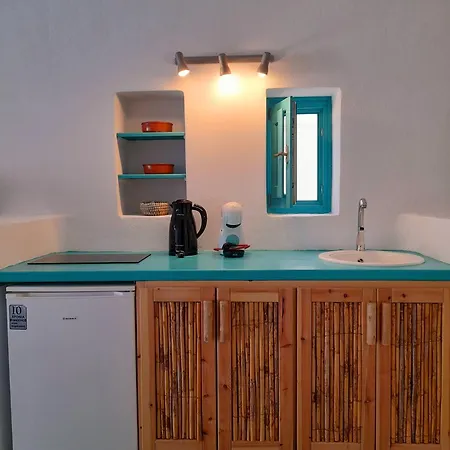 Nissia & Kamari (Santorini)