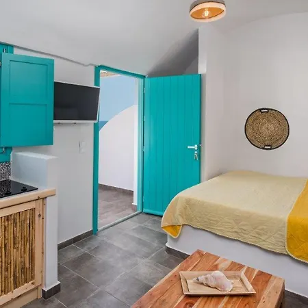 Nissia Apartments&suites 2*